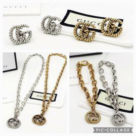 Picture of Gucci Sets _SKUGuccisuits092213310179